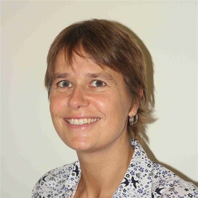 Headshot of Yvonne Kelly